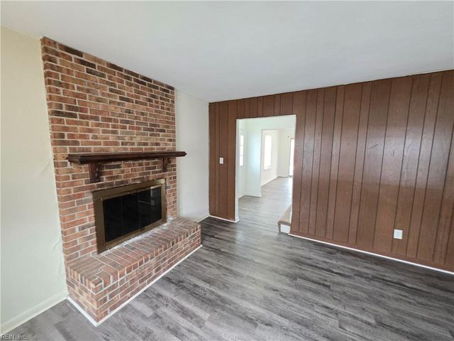 601 Lake Edward DR, Virginia Beach, VA 23462