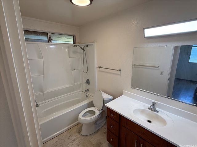 84-1037 Hana Street, Waianae, HI 96792