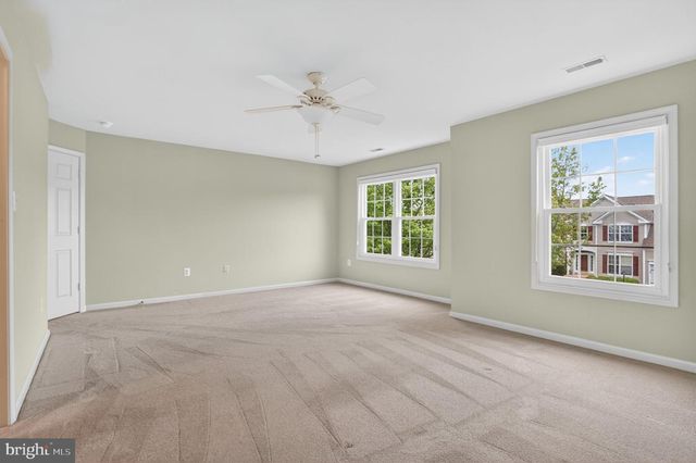 12905 ASPIRE CT, Bristow, VA 20136