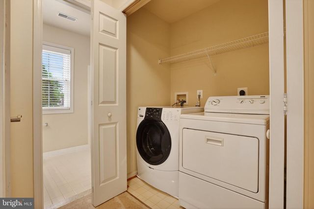 12905 ASPIRE CT, Bristow, VA 20136