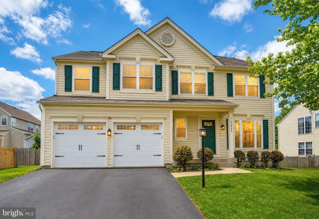 12905 ASPIRE CT, Bristow, VA 20136