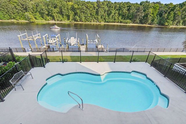 313 Harbour View Dr., Myrtle Beach, SC 29579