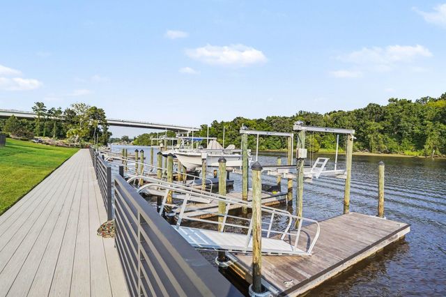 313 Harbour View Dr., Myrtle Beach, SC 29579