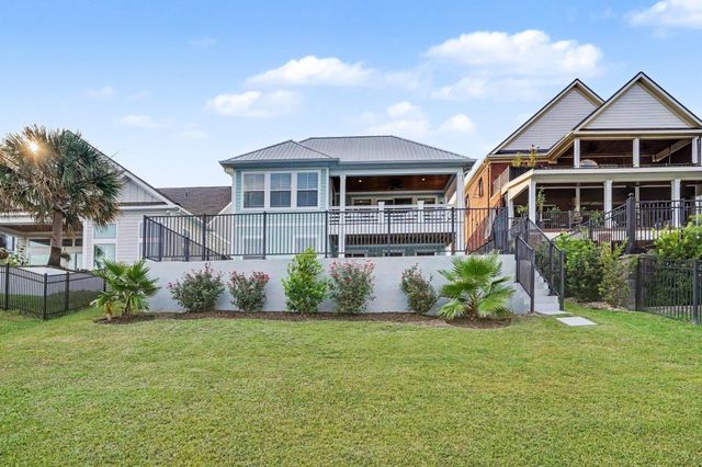 313 Harbour View Dr., Myrtle Beach, SC 29579
