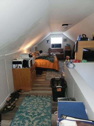 2205 Lexington Avenue, Columbus, OH 43211