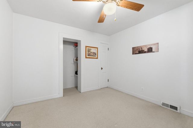 153 TOTTEN LN, Front Royal, VA 22630