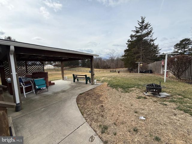 153 TOTTEN LN, Front Royal, VA 22630