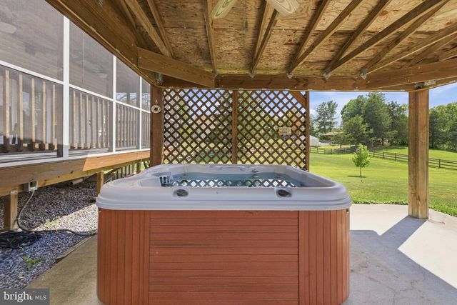 153 TOTTEN LN, Front Royal, VA 22630