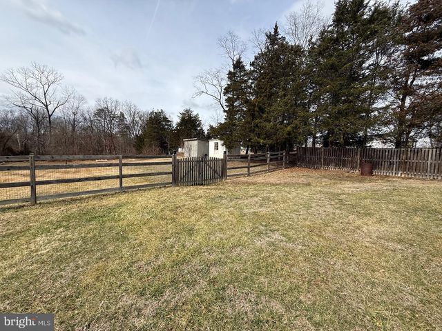 153 TOTTEN LN, Front Royal, VA 22630