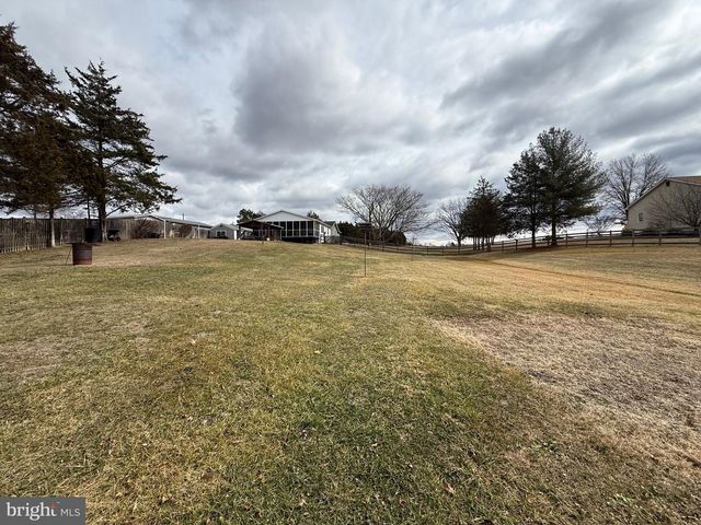 153 TOTTEN LN, Front Royal, VA 22630