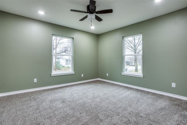 420 S Gribble Street, Sherman, TX 75090