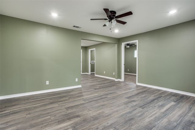 420 S Gribble Street, Sherman, TX 75090
