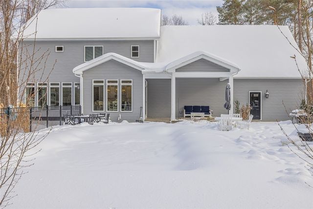 497 Pellett Rd, Webster, NY 14580