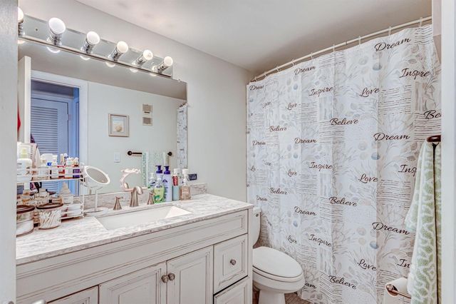 108 Paradise Harbour Boulevard 512, North Palm Beach, FL 33408