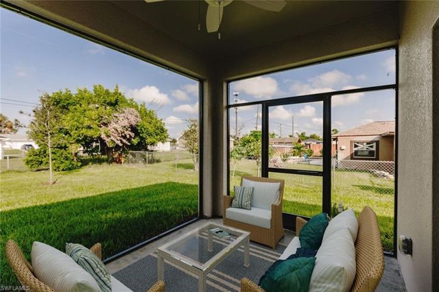 207 NW 6TH PL, Cape Coral, FL 33993