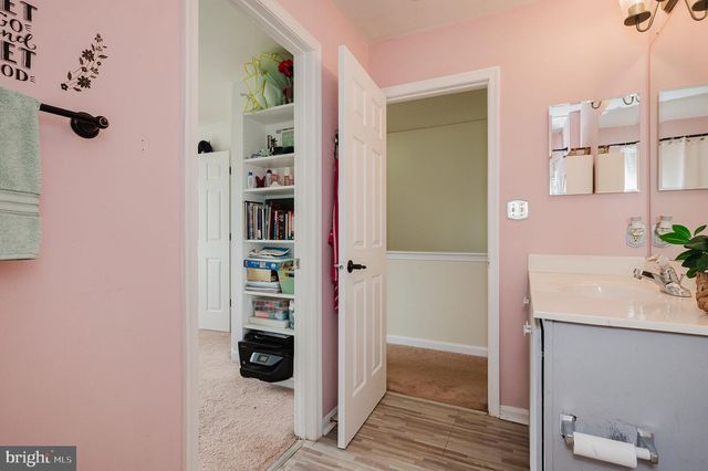 12 WHITE LAUREL CT, Baltimore, MD 21220