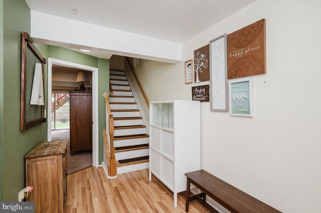 12 WHITE LAUREL CT, Baltimore, MD 21220