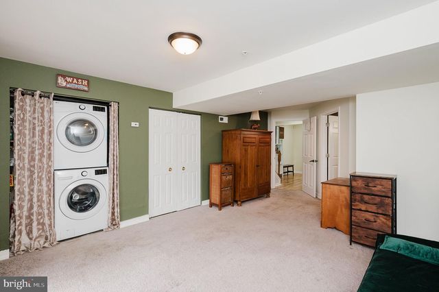 12 WHITE LAUREL CT, Baltimore, MD 21220