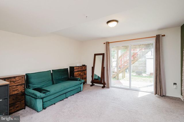12 WHITE LAUREL CT, Baltimore, MD 21220