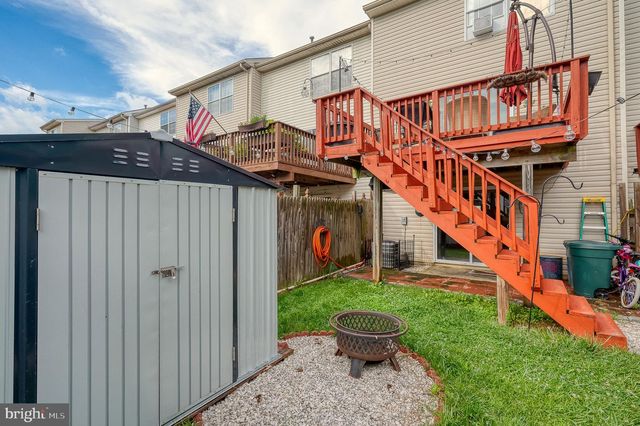 12 WHITE LAUREL CT, Baltimore, MD 21220