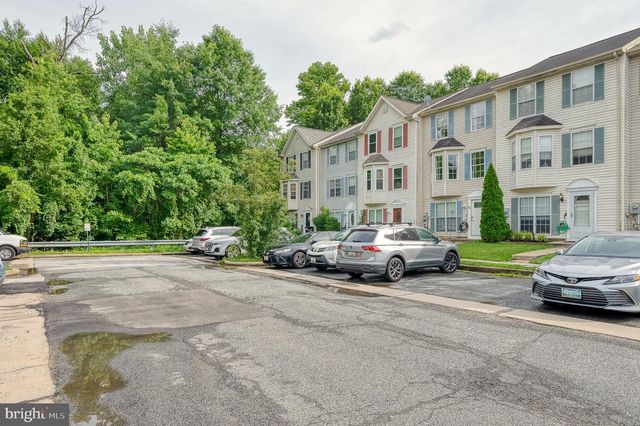 12 WHITE LAUREL CT, Baltimore, MD 21220