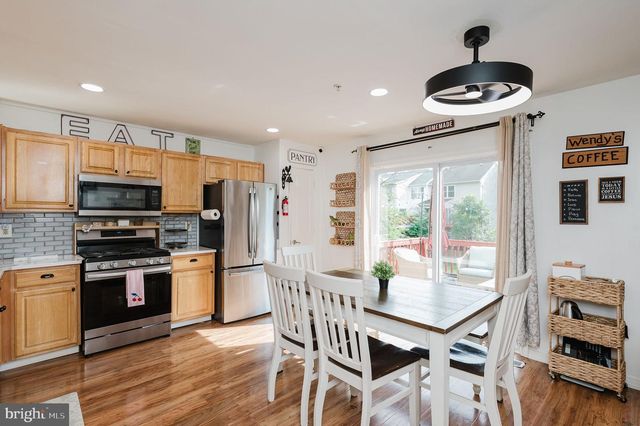 12 WHITE LAUREL CT, Baltimore, MD 21220