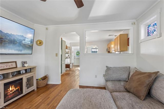 3125 Browns Bay RD, Hayes, VA 23072