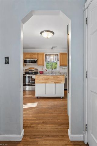 3125 Browns Bay RD, Hayes, VA 23072