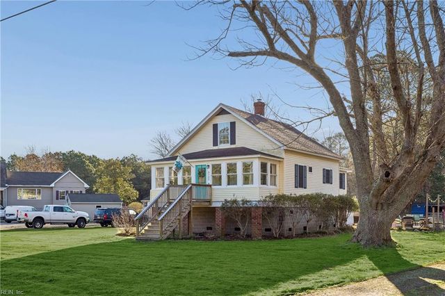 3125 Browns Bay RD, Hayes, VA 23072