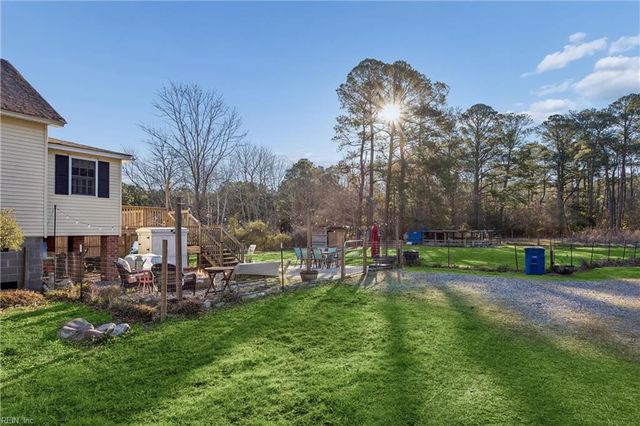 3125 Browns Bay RD, Hayes, VA 23072