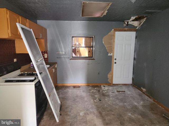 3424 W BELVEDERE AVE, Baltimore, MD 21215