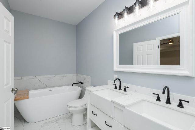 402 Wyatt Road, Piedmont, SC 29673