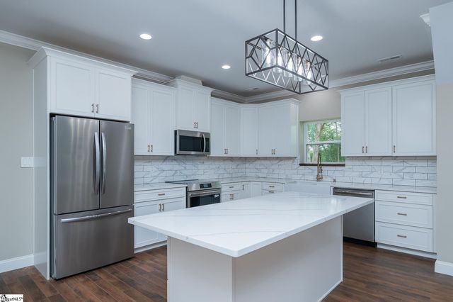 402 Wyatt Road, Piedmont, SC 29673