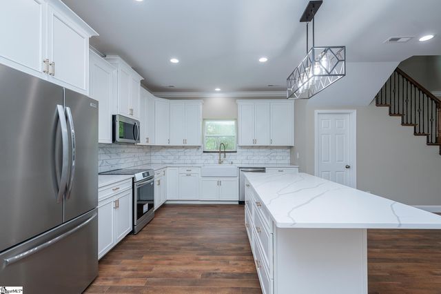 402 Wyatt Road, Piedmont, SC 29673