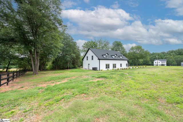 402 Wyatt Road, Piedmont, SC 29673