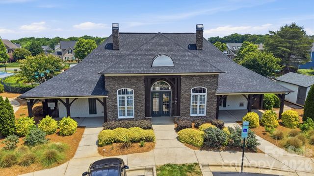 5305 Radcliffe Drive, Waxhaw, NC 28173
