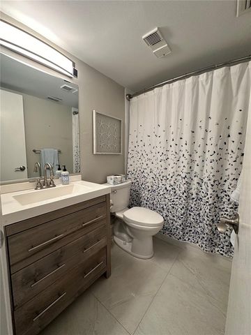6104 PALMA DEL MAR BOULEVARD S 102, St Petersburg, FL 33715