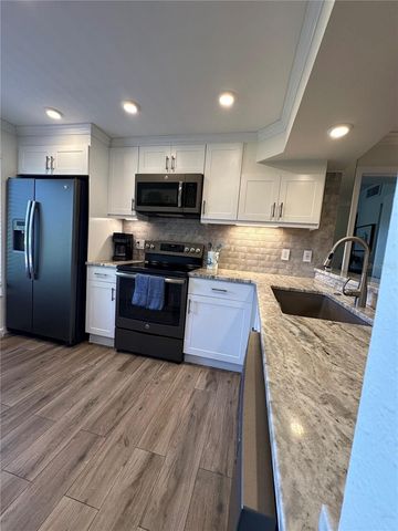 6104 PALMA DEL MAR BOULEVARD S 102, St Petersburg, FL 33715