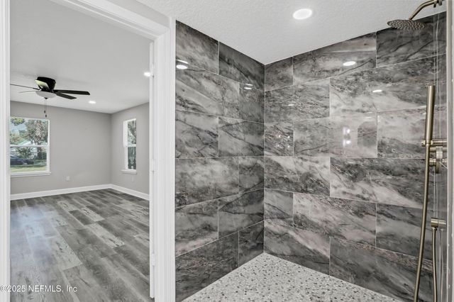 316 CYPRESS Avenue, Green Cove Springs, FL 32043