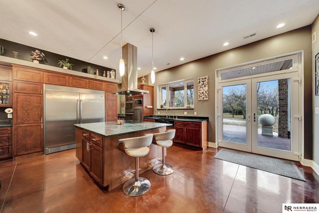 195 N 148th Street, Lincoln, NE 68527