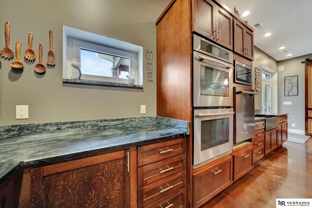 195 N 148th Street, Lincoln, NE 68527