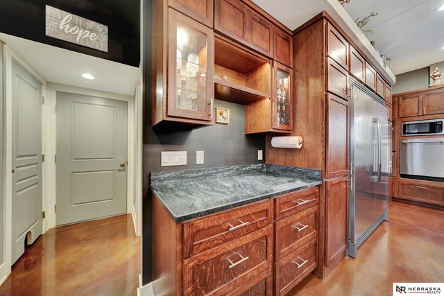 195 N 148th Street, Lincoln, NE 68527