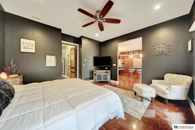 195 N 148th Street, Lincoln, NE 68527