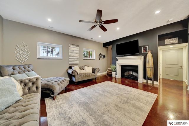 195 N 148th Street, Lincoln, NE 68527