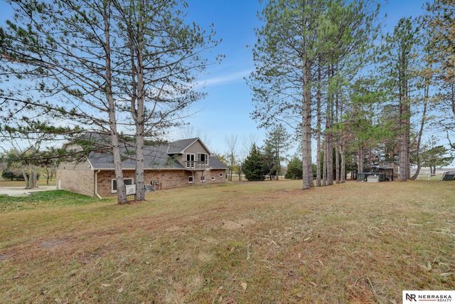 195 N 148th Street, Lincoln, NE 68527