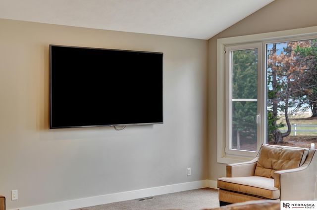 195 N 148th Street, Lincoln, NE 68527