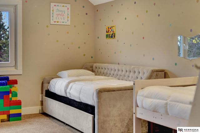 195 N 148th Street, Lincoln, NE 68527