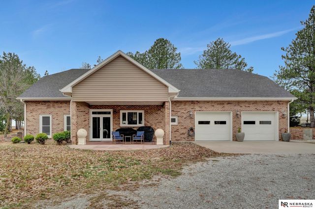 195 N 148th Street, Lincoln, NE 68527