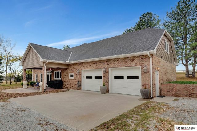 195 N 148th Street, Lincoln, NE 68527