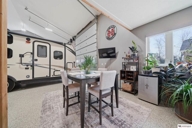 195 N 148th Street, Lincoln, NE 68527